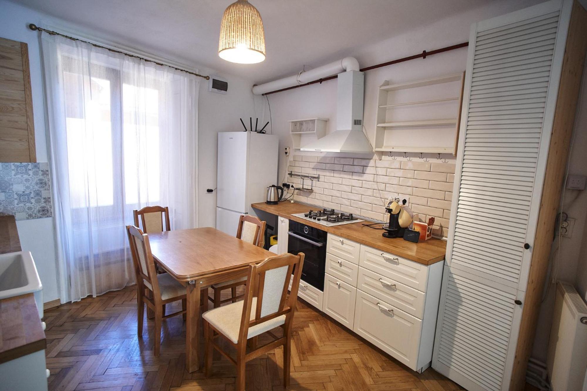 Crown Jewels Centre Apartment Sibiu